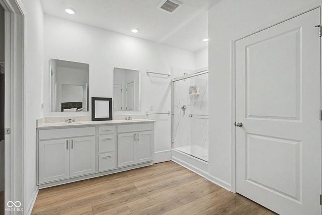 2280 Pine Valley Drive, Plainfield, IN 46168