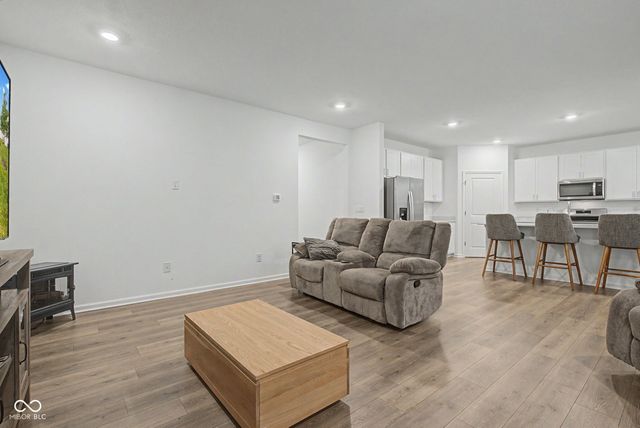 2280 Pine Valley Drive, Plainfield, IN 46168