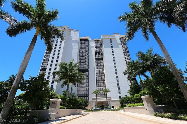 8665 Bay Colony DR 901, Naples, FL 34108