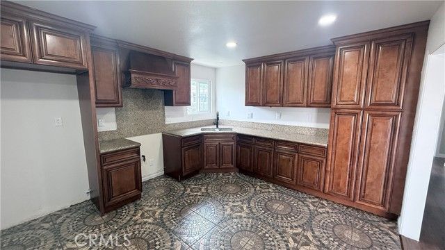 11249 Broadmead, South El Monte, CA 91733