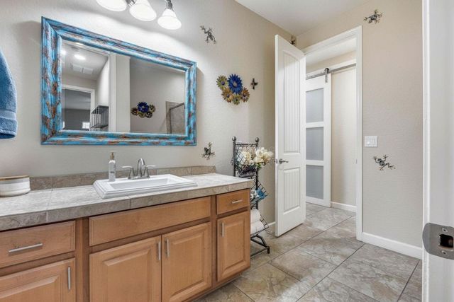 5826 W Plum Road, Phoenix, AZ 85083