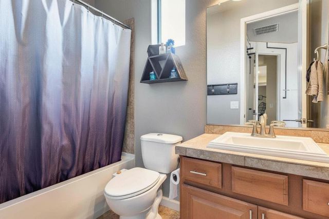 5826 W Plum Road, Phoenix, AZ 85083