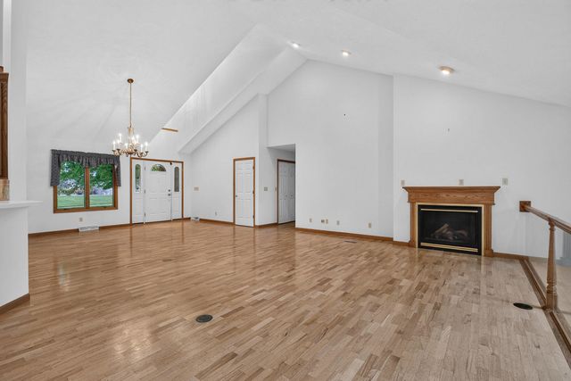3508 12th Street Court, Moline, IL 61265