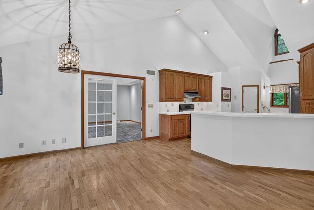 3508 12th Street Court, Moline, IL 61265