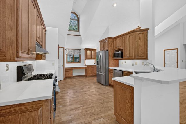 3508 12th Street Court, Moline, IL 61265