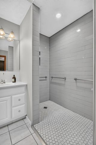 3508 12th Street Court, Moline, IL 61265