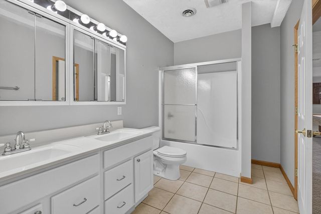 3508 12th Street Court, Moline, IL 61265