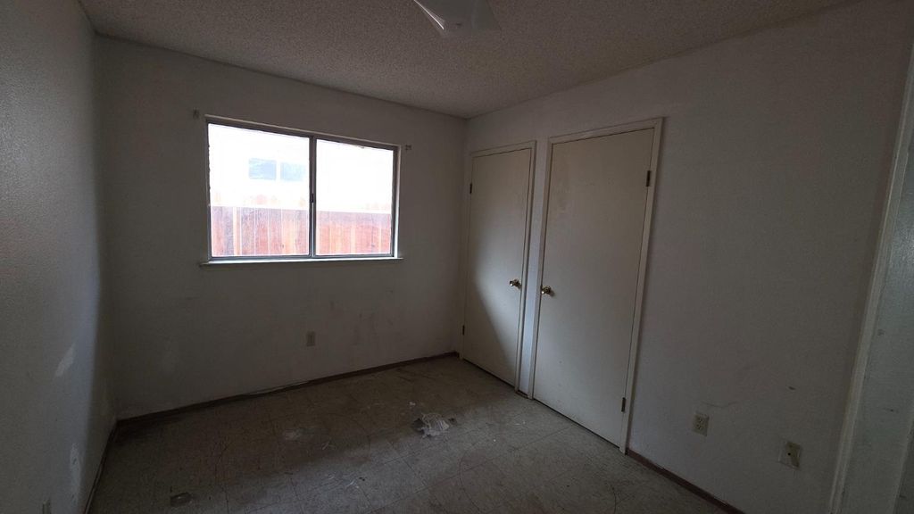 Image 7 of property listing at 1609 Kathy, Dos Palos, CA 93620