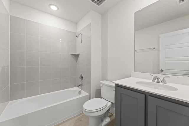 1107 Worthington Drive, Justin, TX 76247