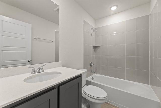 1107 Worthington Drive, Justin, TX 76247