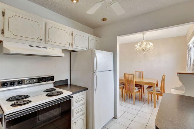 332 Sheffield N, West Palm Beach, FL 33417