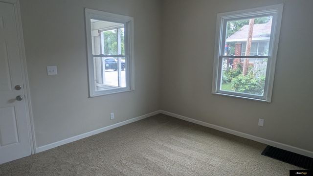 5917 Havelock Avenue, Lincoln, NE 68507