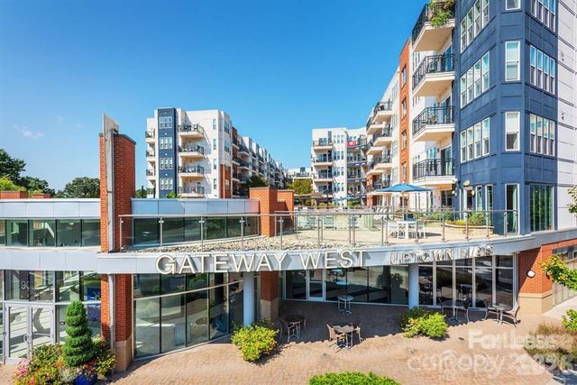 902 West Fourth Street Cedar, Charlotte, NC 28202