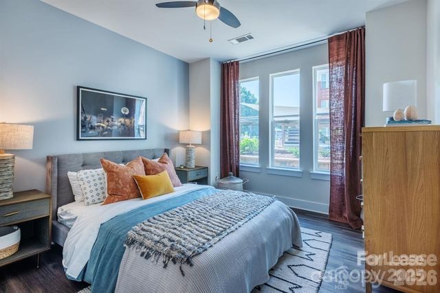 902 West Fourth Street Cedar, Charlotte, NC 28202