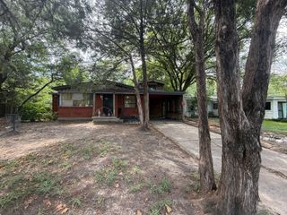 2926 Hillglenn Road, Dallas, TX 75228