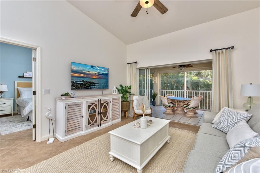 1941 Cascades DR 5704, NAPLES, FL 34112 — exterior