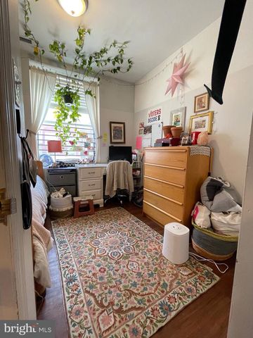 2024 N CARLISLE ST, Philadelphia, PA 19121