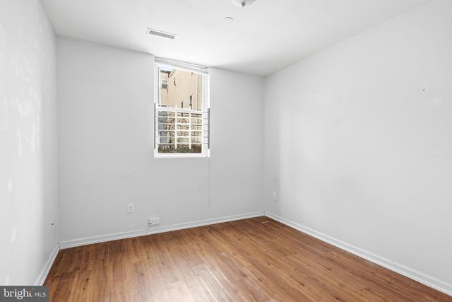 2024 N CARLISLE ST, Philadelphia, PA 19121