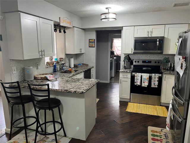 605 CHEROKEE CIRCLE, Avon Park, FL 33825