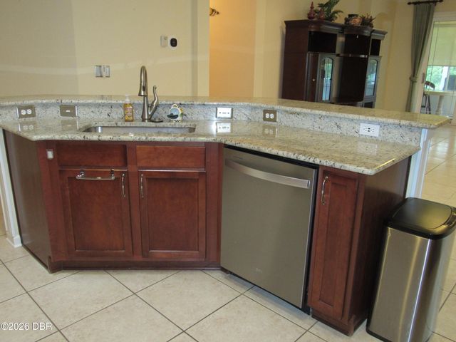 506 Heron Point Way, Deland, FL 32724