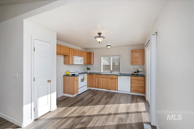 843 N Pasture Ave., Kuna, ID 83634