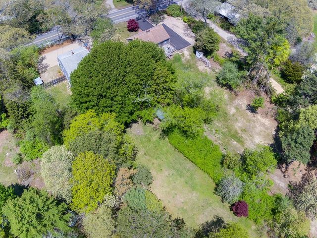 1020 Old Falmouth Road, Barnstable, MA 02648