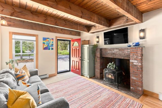 1020 Old Falmouth Road, Barnstable, MA 02648