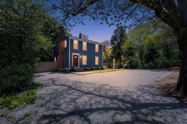 1020 Old Falmouth Road, Barnstable, MA 02648