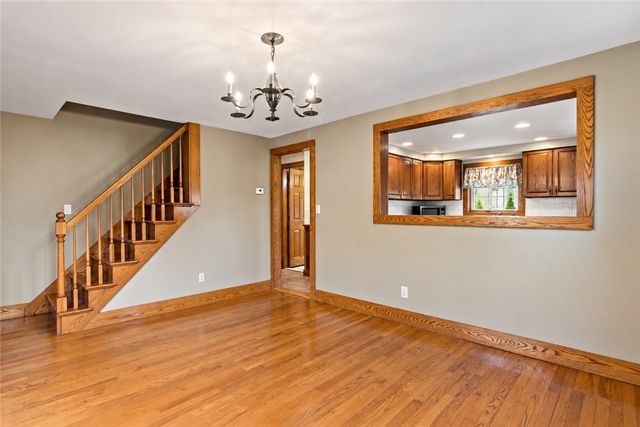 11 Pine Crest Drive, East Providence, RI 02915