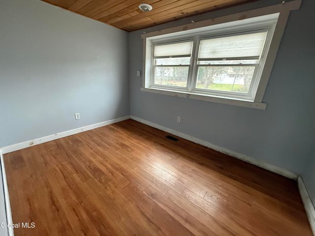 150 Stonington Hill Road, Voorheesville, NY 12186