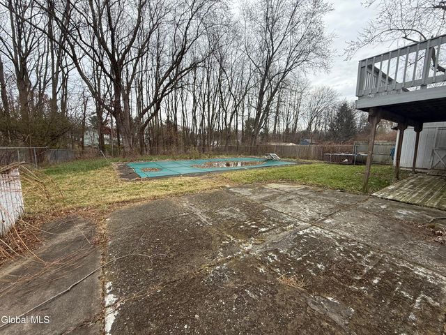 150 Stonington Hill Road, Voorheesville, NY 12186