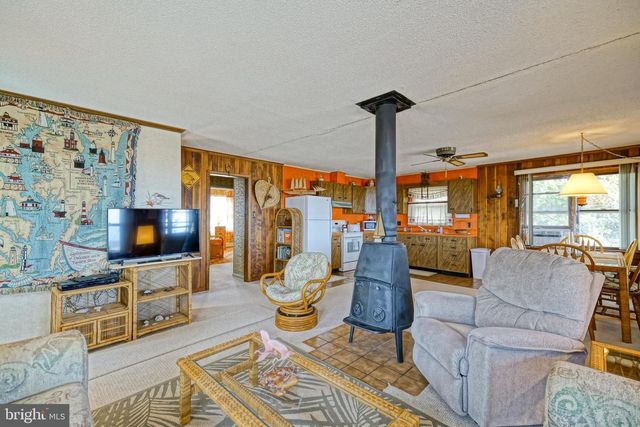 1506 BEACH PLUM DR, Milton, DE 19968