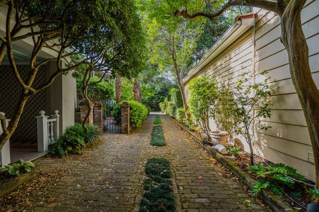 3 Lamboll Street, Charleston, SC 29401