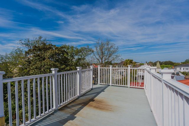 3 Lamboll Street, Charleston, SC 29401