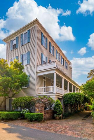 3 Lamboll Street, Charleston, SC 29401