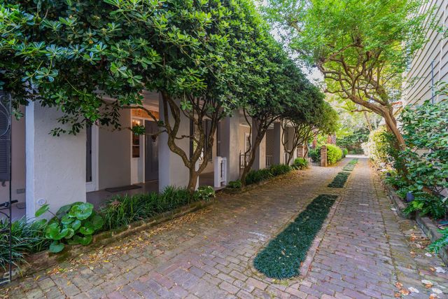 3 Lamboll Street, Charleston, SC 29401