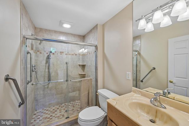 197 BRADFORD LN, Lansdale, PA 19446