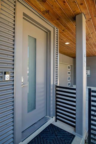 511 Memorial Heights Drive, Houston, TX 77007