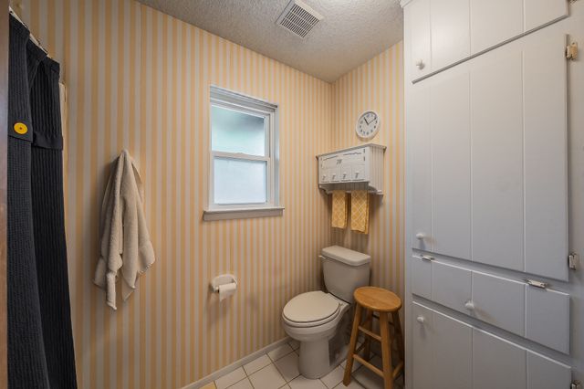 2003 Edgebrook Court, Arlington, TX 76015