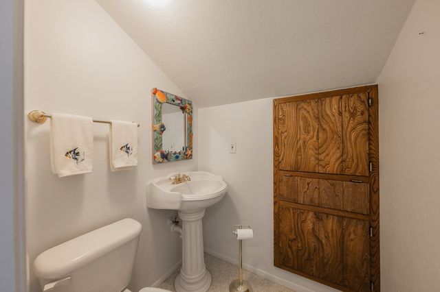 2003 Edgebrook Court, Arlington, TX 76015