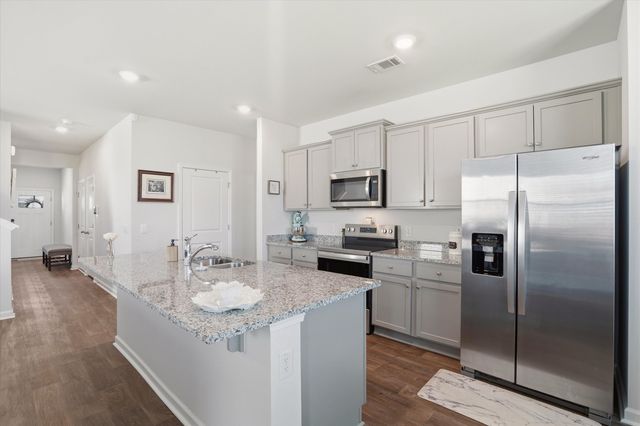 147 Morning View Way, Moncks Corner, SC 29461