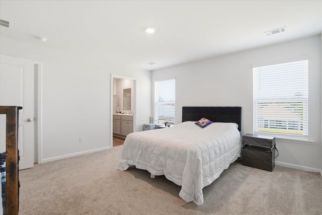 147 Morning View Way, Moncks Corner, SC 29461