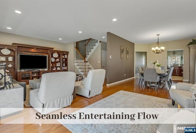 80 W Prospect Street, Waldwick, NJ 07463