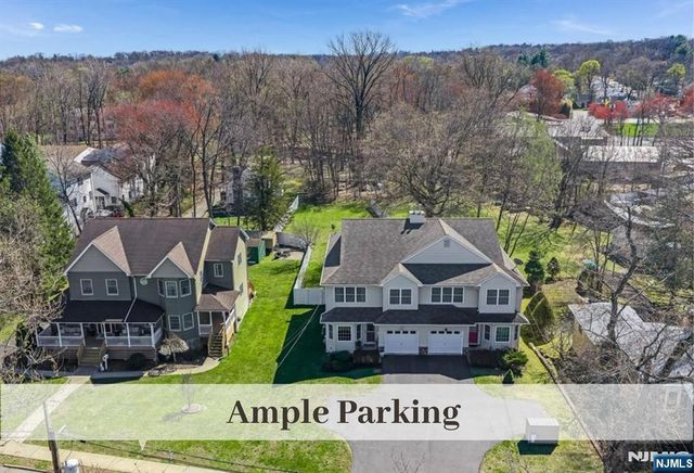 80 W Prospect Street, Waldwick, NJ 07463
