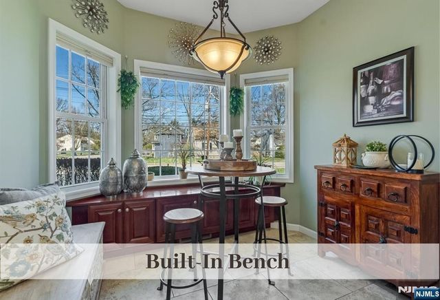 80 W Prospect Street, Waldwick, NJ 07463