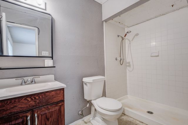 5208 Knox Drive, The Colony, TX 75056