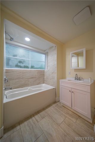 2591 Meadow Lane, Eden, NY 14057