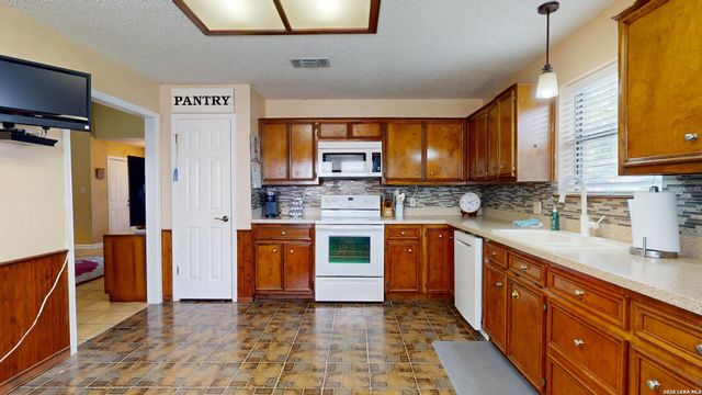 1108 Sunrise, New Braunfels, TX 78130
