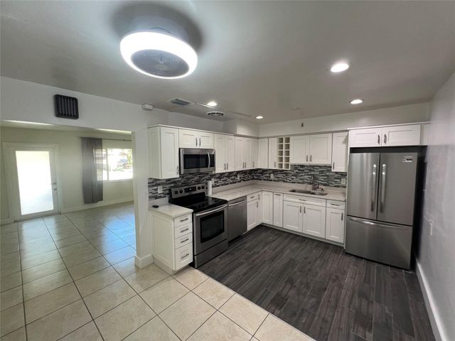 2648 Cleveland Street 1, Hollywood, FL 33020