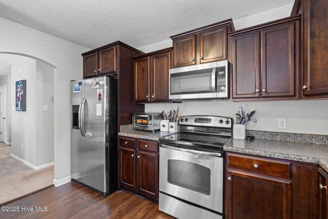 215 Marsh Haven Drive, Sneads Ferry, NC 28460